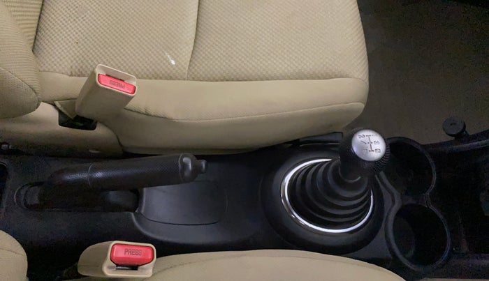 2014 Honda Brio E MT, Petrol, Manual, 42,550 km, Gear Lever