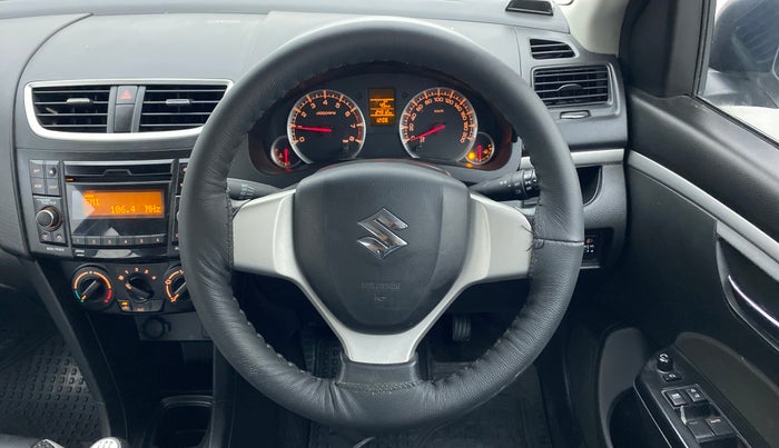 2017 Maruti Swift VXI D, Petrol, Manual, 25,009 km, Steering Wheel Close Up