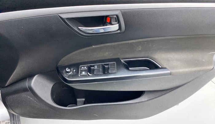 2017 Maruti Swift VXI D, Petrol, Manual, 25,009 km, Driver Side Door Panels Control