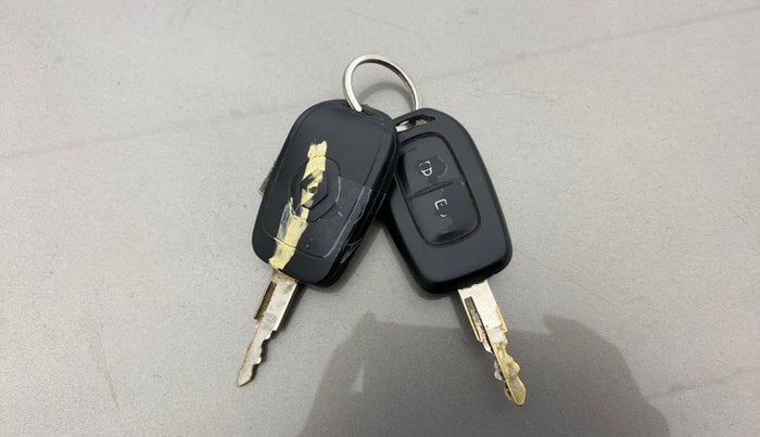 2018 Renault Kwid CLIMBER 1.0 AMT, Petrol, Automatic, 63,286 km, Key Close Up