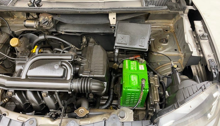 2018 Renault Kwid CLIMBER 1.0 AMT, Petrol, Automatic, 63,286 km, Engine View - Left