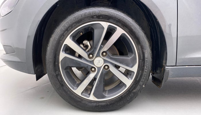 2021 Tata ALTROZ XZ 1.5 RTQ, Diesel, Manual, 28,903 km, Left Front Wheel