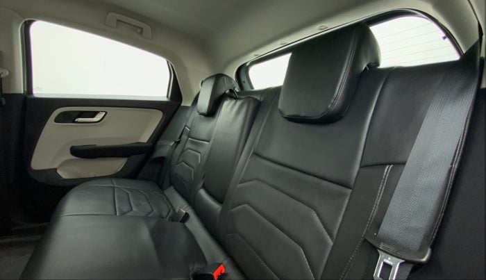 2021 Tata ALTROZ XZ 1.5 RTQ, Diesel, Manual, 28,903 km, Right Side Rear Door Cabin