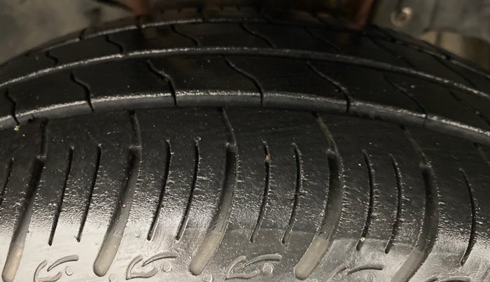 2019 Tata Tiago XZ 1.2 REVOTRON, Petrol, Manual, 14,259 km, Right Front Tyre Tread