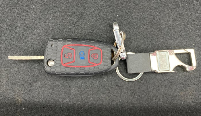 2019 Tata Tiago XZ 1.2 REVOTRON, Petrol, Manual, 14,259 km, Key Close Up