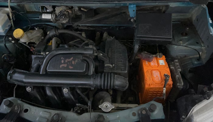 2022 Renault Kwid CLIMBER 1.0 AMT (O) DUAL TONE, Petrol, Automatic, 36,818 km, Engine View - Left