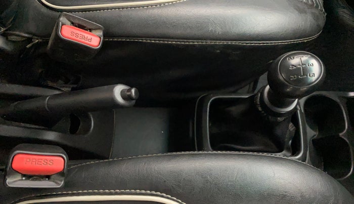 2019 Maruti S PRESSO VXI+, Petrol, Manual, 97,239 km, Gear Lever