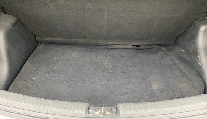 2014 Hyundai Grand i10 ASTA 1.2 KAPPA VTVT, Petrol, Manual, 85,456 km, Boot Inside