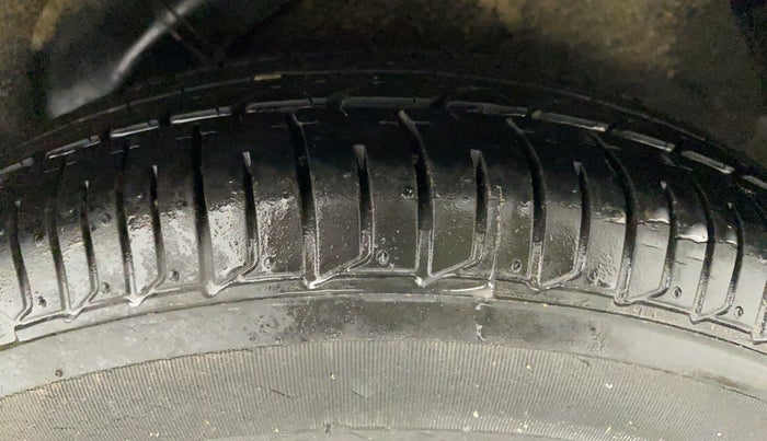 2011 Hyundai i10 SPORTZ 1.2, Petrol, Manual, 54,682 km, Left Rear Tyre Tread