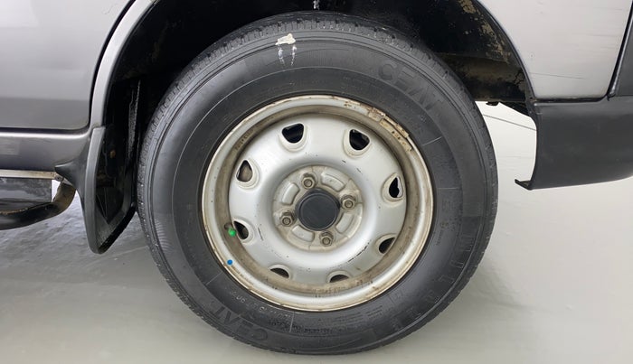 2018 Maruti Eeco 5 STR WITH AC PLUSHTR, Petrol, Manual, 37,135 km, Right Front Wheel