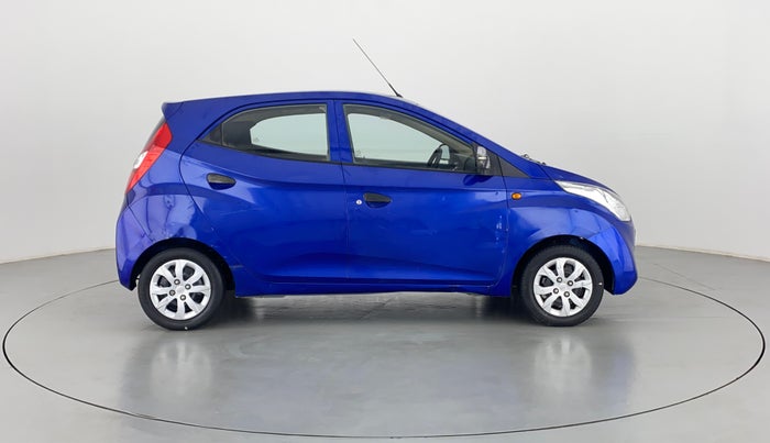 2015 Hyundai Eon MAGNA PLUS, Petrol, Manual, 58,087 km, Right Side View