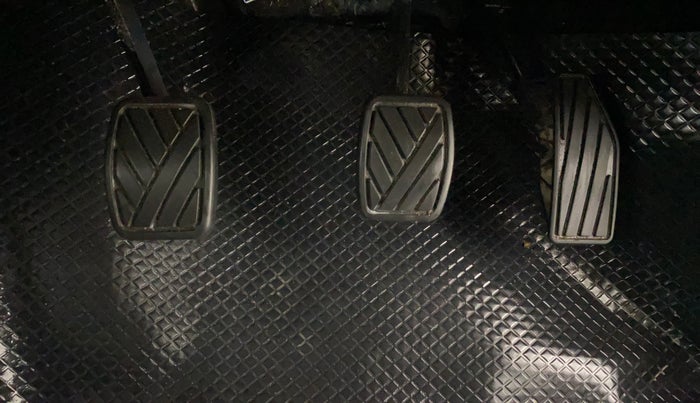 2021 Toyota Glanza G, Petrol, Manual, 28,919 km, Pedals