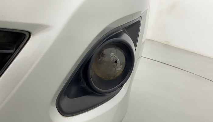 2013 Maruti Swift Dzire VXI, Petrol, Manual, 94,691 km, Left fog light - Minor damage