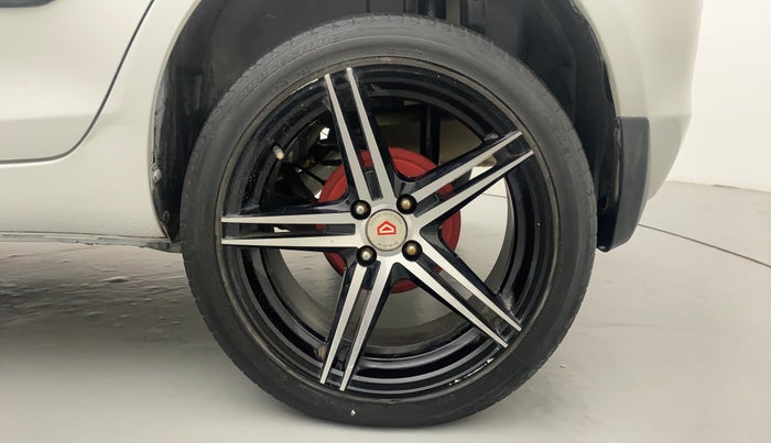 2017 Maruti Swift VDI, Diesel, Manual, 63,049 km, Left Rear Wheel