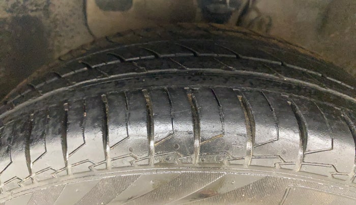 2019 Hyundai Elite i20 ASTA 1.2 (O), Petrol, Manual, 90,928 km, Left Front Tyre Tread