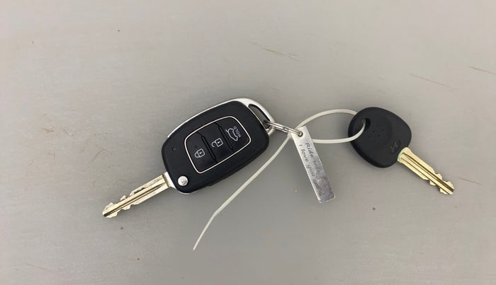 2018 Hyundai Elite i20 ASTA 1.2  CVT, Petrol, Automatic, 22,969 km, Key Close Up