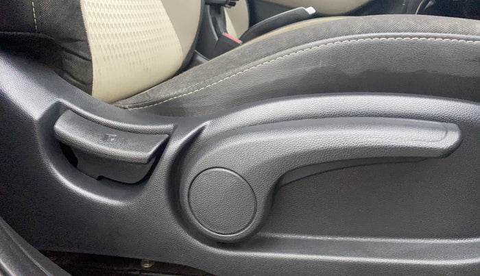 2018 Hyundai Elite i20 ASTA 1.2  CVT, Petrol, Automatic, 22,969 km, Driver Side Adjustment Panel