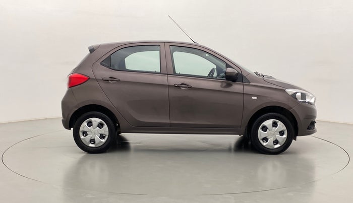2018 Tata Tiago XT 1.2 REVOTRON, Petrol, Manual, 15,133 km, Right Side View