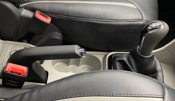 2018 Tata Tiago XT 1.2 REVOTRON, Petrol, Manual, 15,133 km, Gear Lever