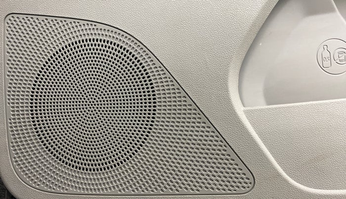 2018 Tata Tiago XT 1.2 REVOTRON, Petrol, Manual, 15,133 km, Speaker