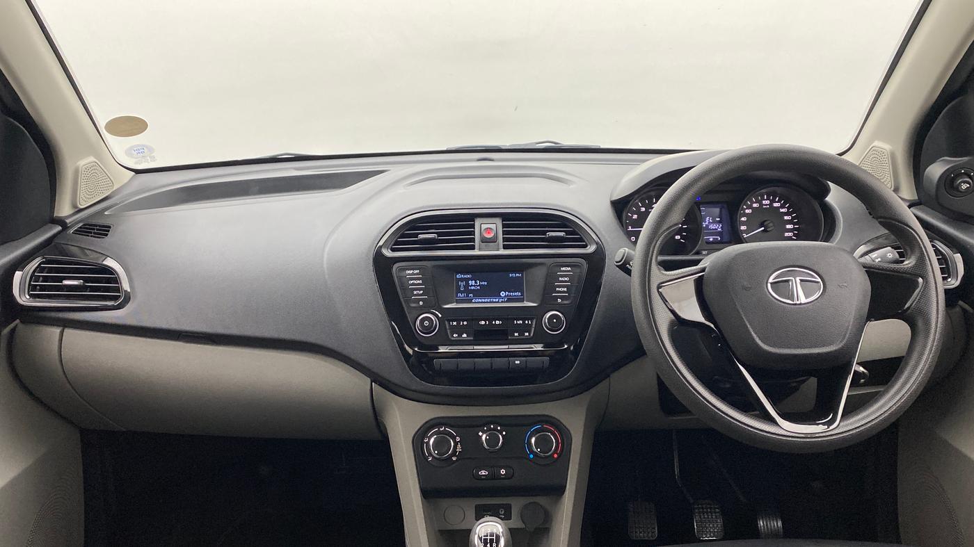 2018 Tata Tiago XT 1.2 REVOTRON, Petrol, Manual, 15,133 km, Dashboard