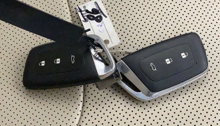 2021 MG HECTOR SHARP HYBRID 1.5 PETROL, Petrol, Manual, 18,789 km, Key Close Up