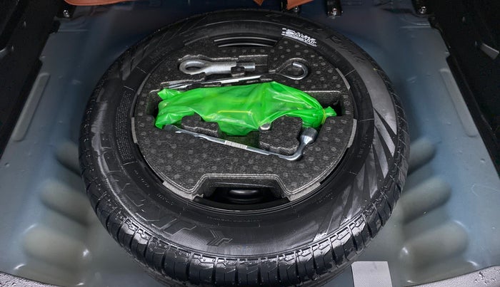 2022 Maruti S Cross ZETA SHVS PETROL, Petrol, Manual, 7,584 km, Spare Tyre