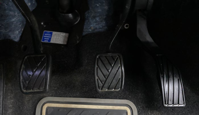 2022 Maruti S Cross ZETA SHVS PETROL, Petrol, Manual, 7,584 km, Pedals