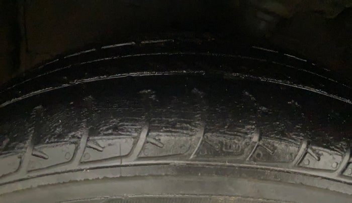 2018 Maruti Celerio VXI CNG, CNG, Manual, 45,122 km, Left Front Tyre Tread