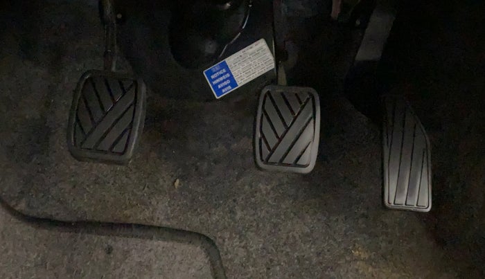 2018 Maruti Celerio VXI CNG, CNG, Manual, 45,122 km, Pedals