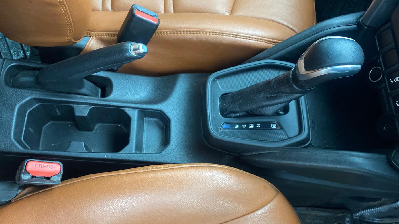 2023 Toyota URBAN CRUISER HYRYDER S AT NEO DRIVE, Petrol, Automatic, 90,559 km, Gear Lever