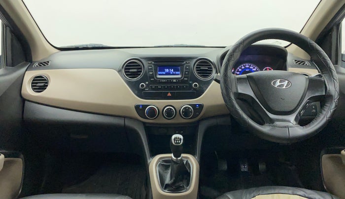2013 Hyundai Grand i10 SPORTZ 1.2 KAPPA VTVT, Petrol, Manual, 90,972 km, Dashboard