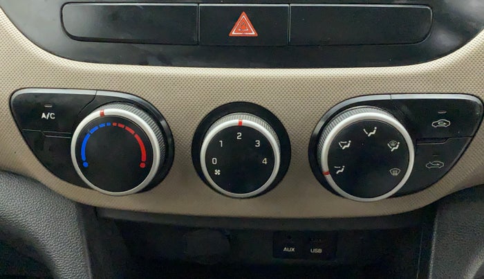 2013 Hyundai Grand i10 SPORTZ 1.2 KAPPA VTVT, Petrol, Manual, 90,972 km, AC Unit - Minor issue in the heater switch