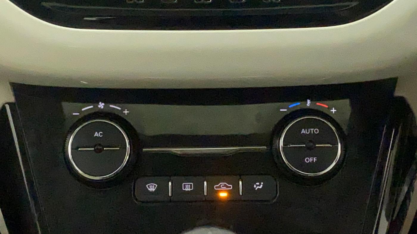 2022 Tata NEXON XZ PLUS PETROL SUNROOF, Petrol, Manual, 35,275 km, Automatic Climate Control