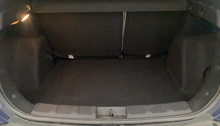 2022 Tata NEXON XZ PLUS PETROL SUNROOF, Petrol, Manual, 35,275 km, Boot Inside