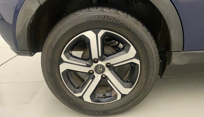 2022 Tata NEXON XZ PLUS PETROL SUNROOF, Petrol, Manual, 35,275 km, Right Rear Wheel