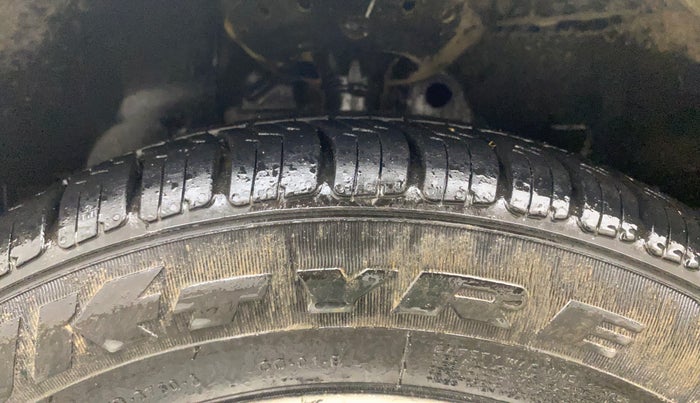 2015 Honda Amaze 1.2L I-VTEC E, Petrol, Manual, 57,026 km, Left Front Tyre Tread