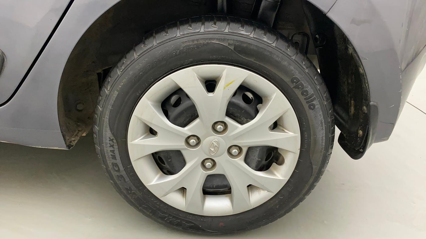 2015 Hyundai Grand i10 MAGNA 1.2 KAPPA VTVT, Petrol, Manual, 28,070 km, Left Rear Wheel