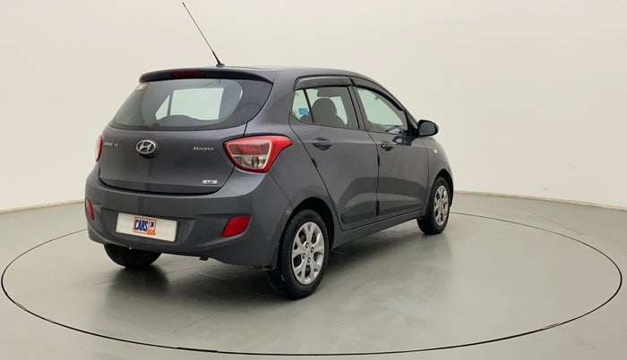 2015 Hyundai Grand i10 MAGNA 1.2 KAPPA VTVT, Petrol, Manual, 28,070 km, Right Back Diagonal