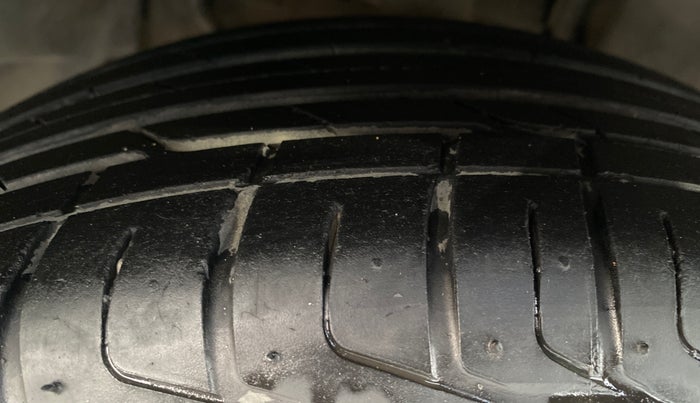 2018 Tata NEXON XZ PLUS DIESEL, Diesel, Manual, 65,328 km, Right Front Tyre Tread