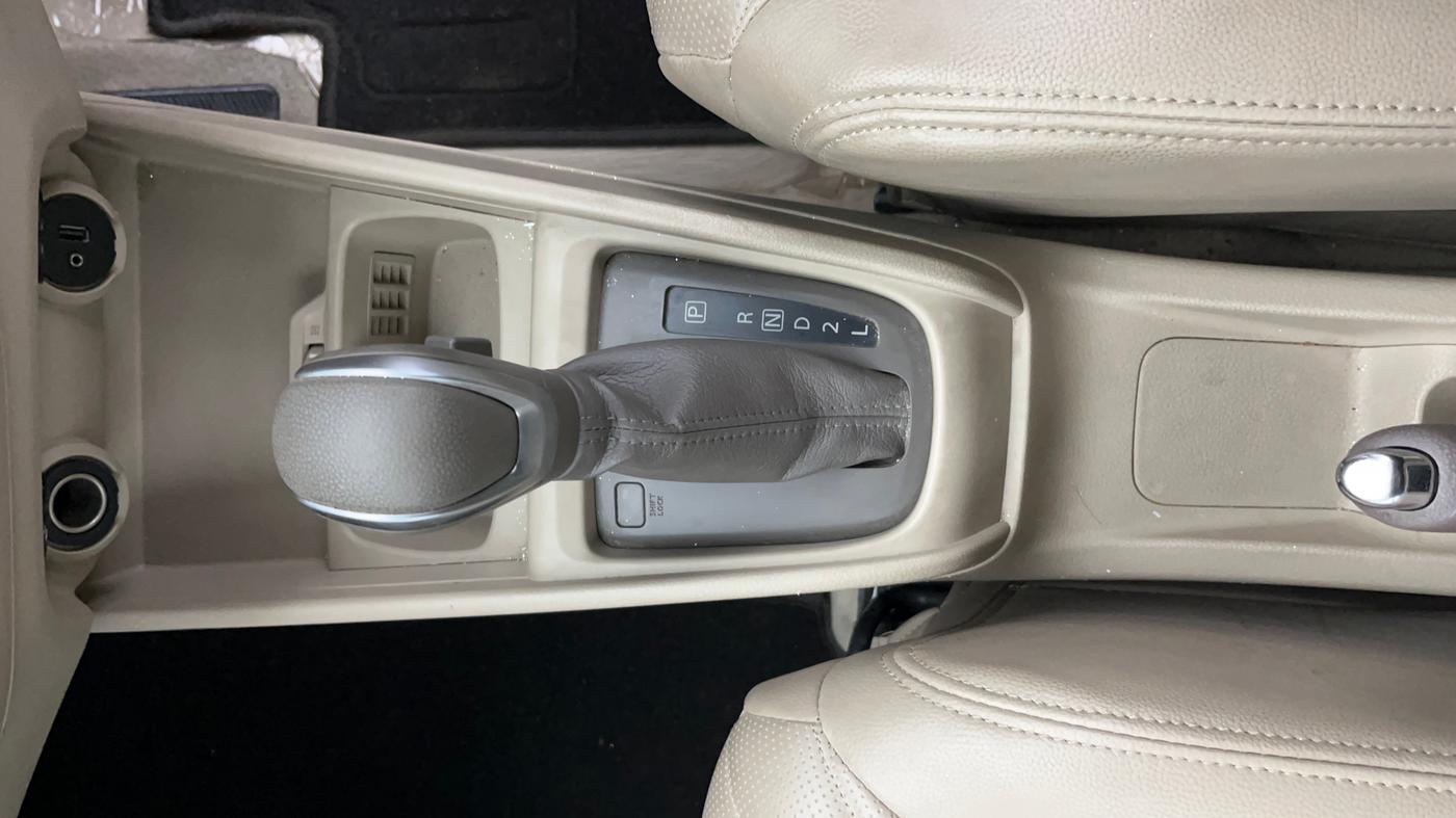 2019 Maruti Ertiga ZXI AT SHVS, Petrol, Automatic, 37,019 km, Gear Lever