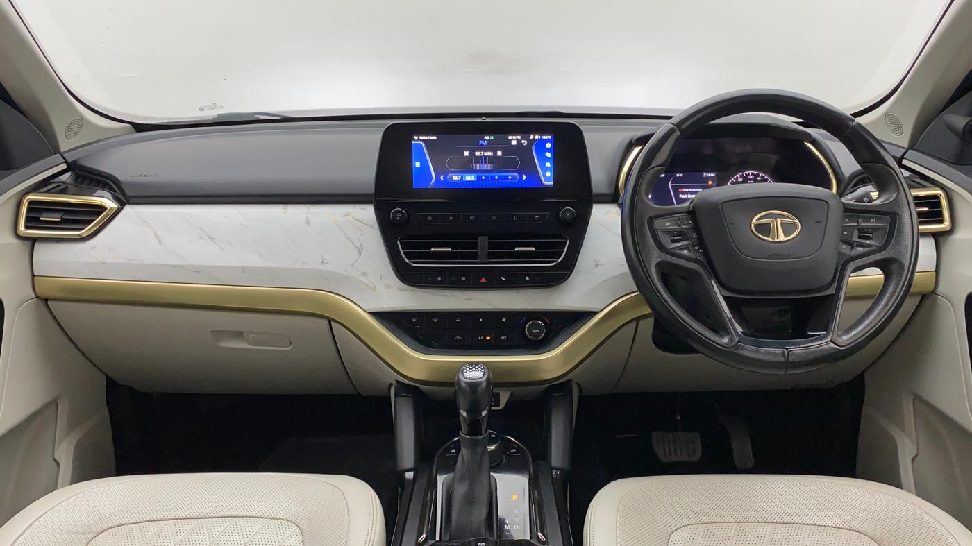 2022 Tata Safari XZA PLUS GOLD, Diesel, Automatic, 48,686 km, Dashboard