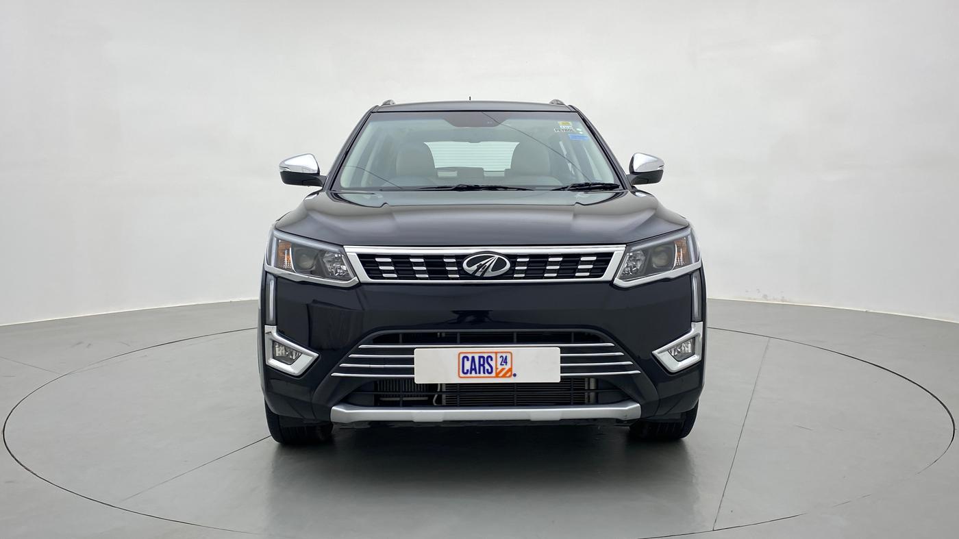 2021 Mahindra XUV300 1.2 W8 OPT, Petrol, Manual, 10,767 km, Front