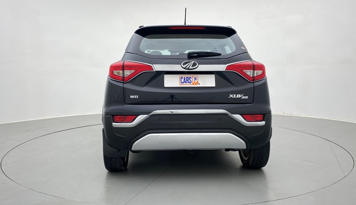 2021 Mahindra XUV300 1.2 W8 OPT, Petrol, Manual, 10,767 km, Back/Rear