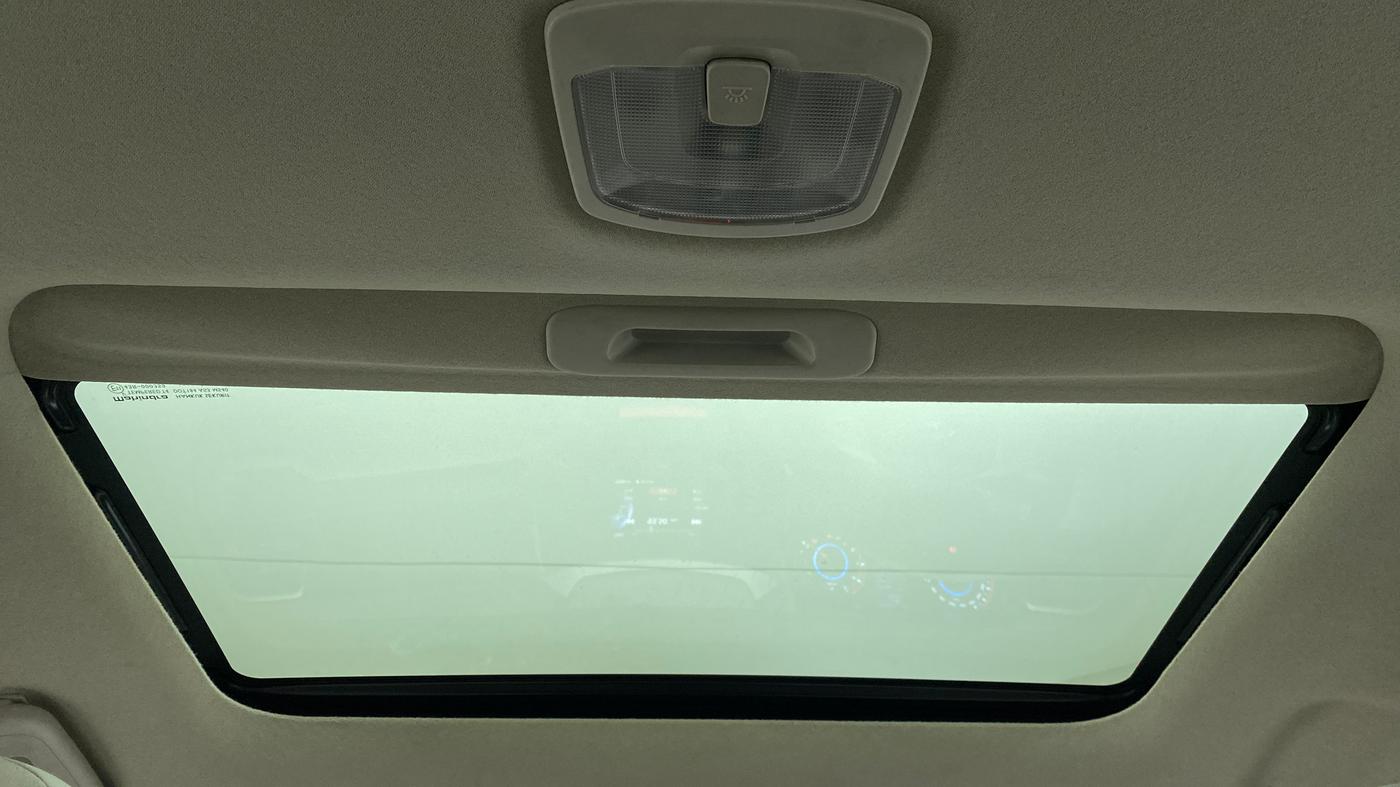2021 Mahindra XUV300 1.2 W8 OPT, Petrol, Manual, 10,767 km, Moonroof/ Sunroof