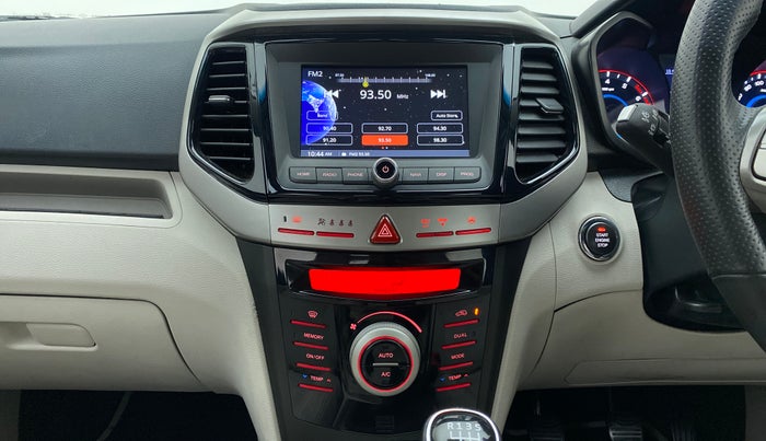 2021 Mahindra XUV300 1.2 W8 OPT, Petrol, Manual, 10,767 km, Air Conditioner