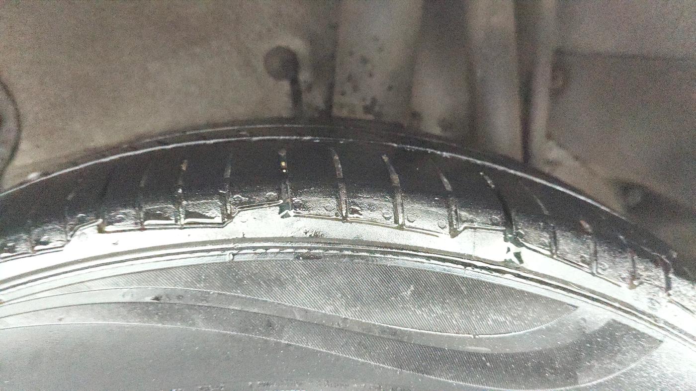 2017 Tata Zest XMS PETROL, Petrol, Manual, 72,663 km, Left Rear Tyre Tread
