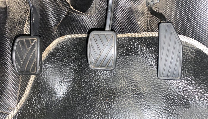 2021 Maruti New Wagon-R LXI CNG (O) 1.0, CNG, Manual, 1,35,962 km, Pedals