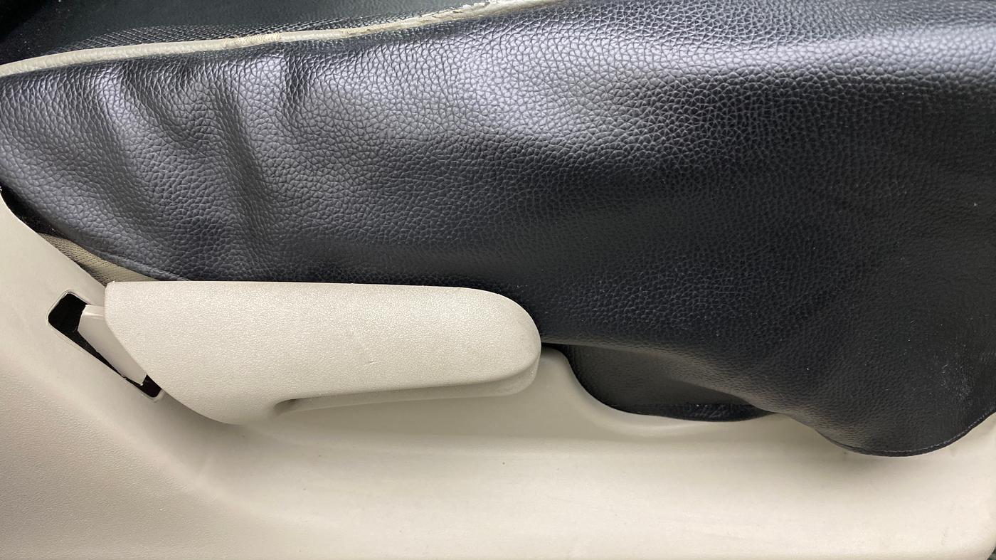 2019 Maruti Celerio ZXI, Petrol, Manual, 42,827 km, Driver Side Adjustment Panel