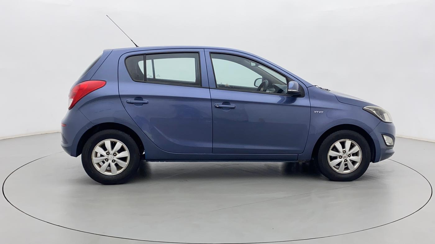 2012 Hyundai i20 SPORTZ 1.2, Petrol, Manual, 81,496 km, Right Side View